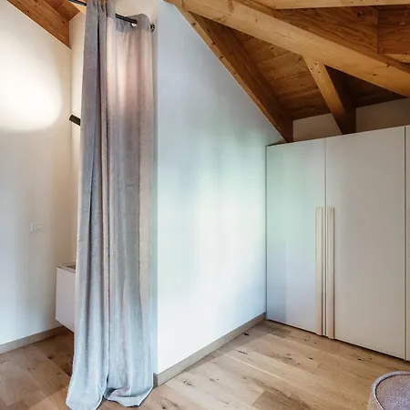 Apartment Il Castello - By Myhomeincomo *