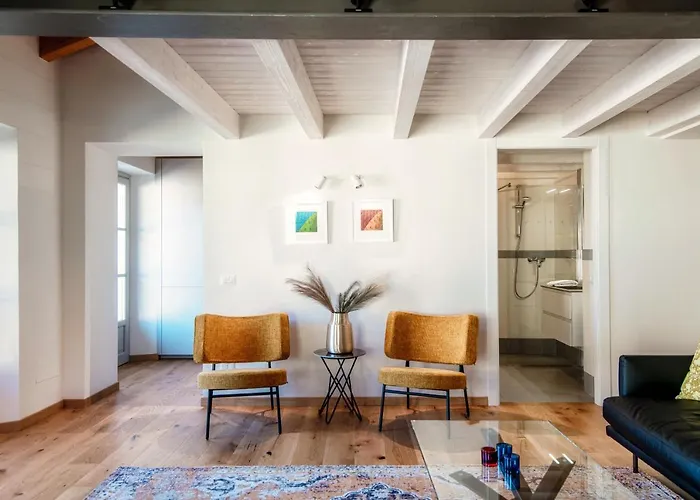 Il Castello - By Myhomeincomo 메나지오