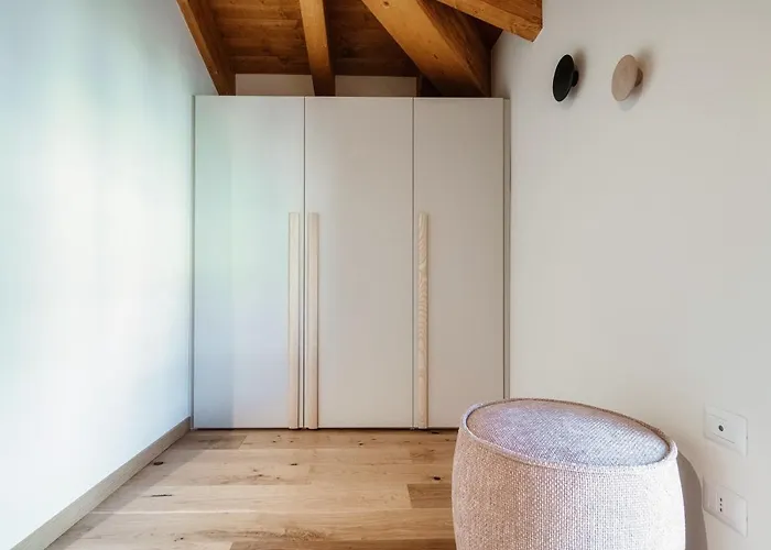 Il Castello - By Myhomeincomo