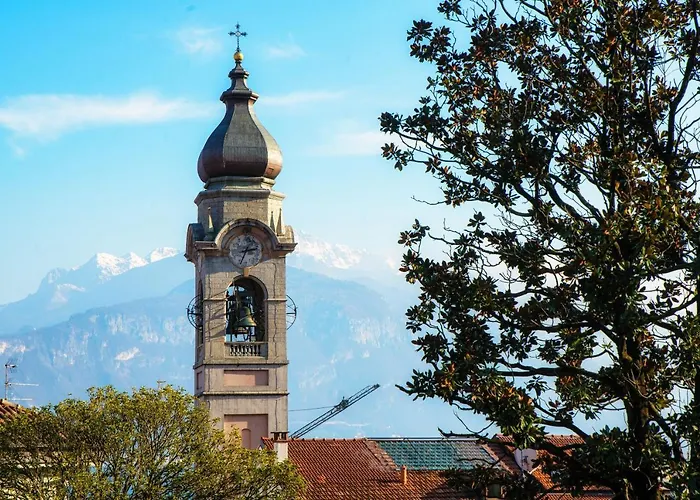 Il Castello - By Myhomeincomo *