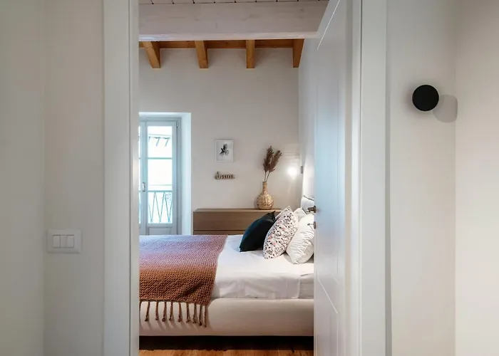 Apartament Il Castello - By Myhomeincomo *