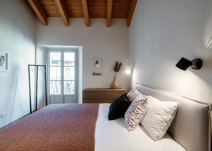 Apartament Il Castello - By Myhomeincomo *