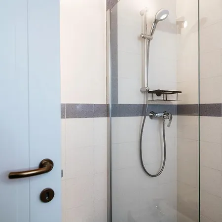 아파트 Il Castello - By Myhomeincomo *